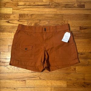 Time and Tru orange shorts NWT